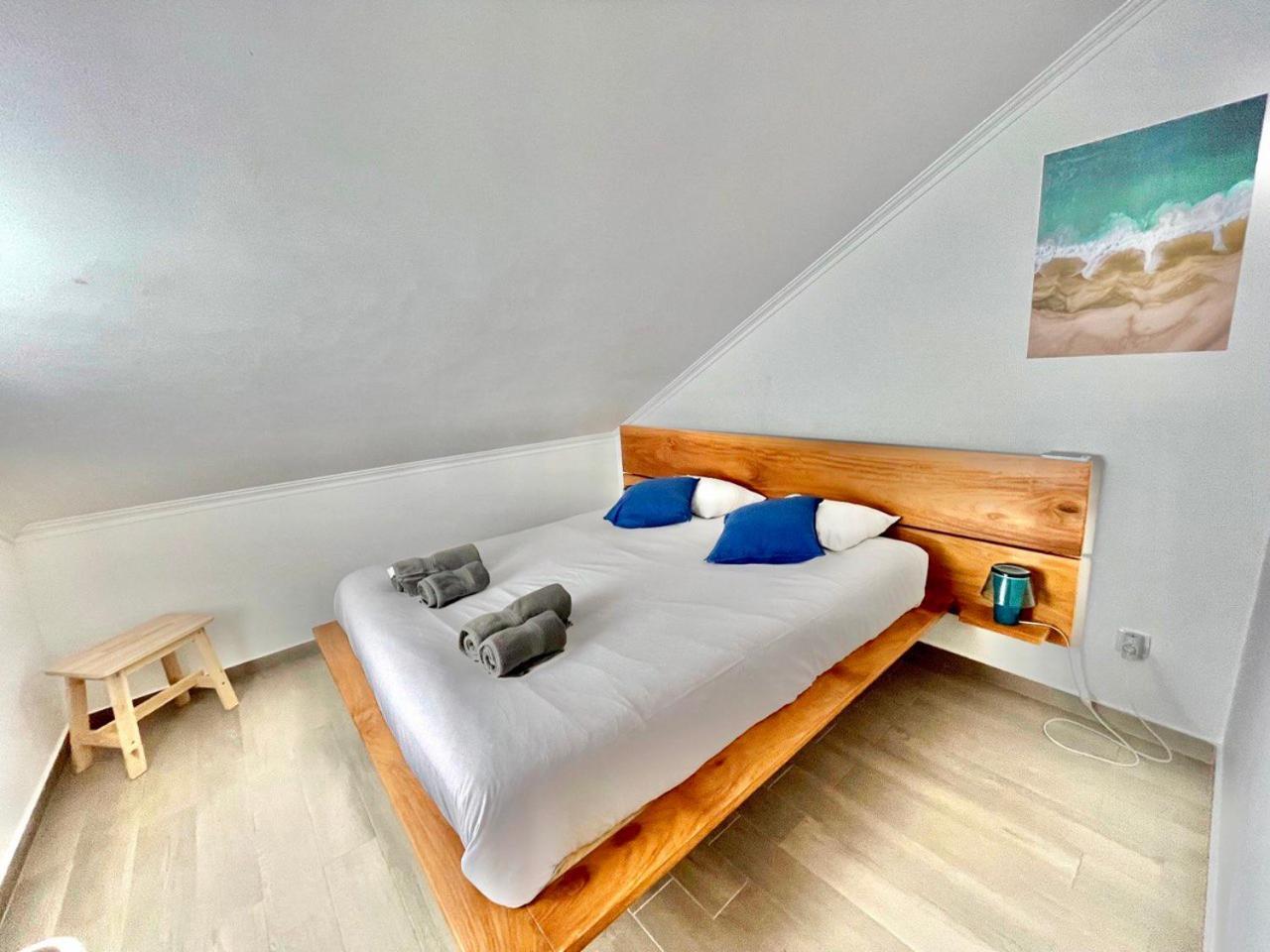 Surfness Lodge Baleal Oda fotoğraf